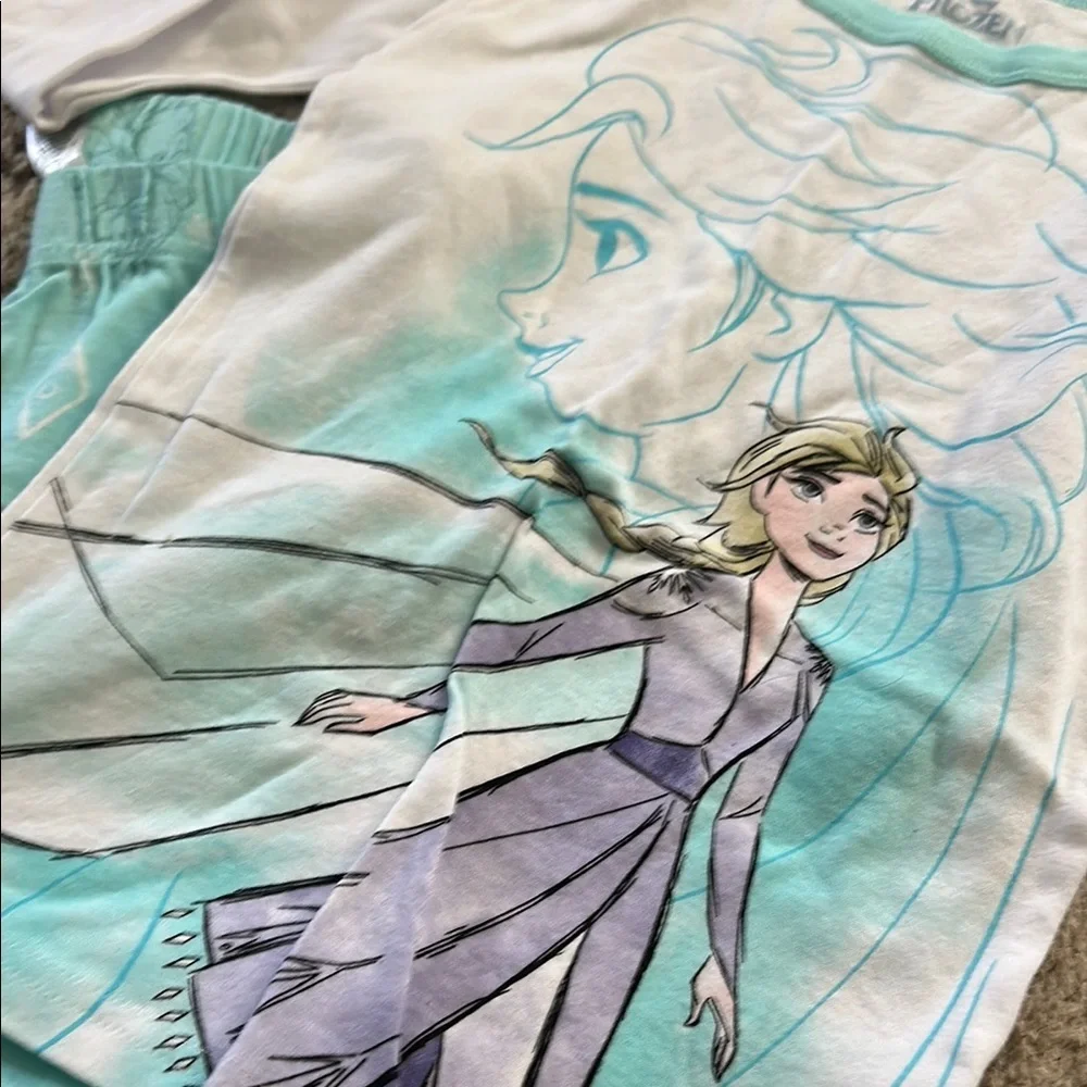 Frozen Themed Kids Pajamas - White and Blue